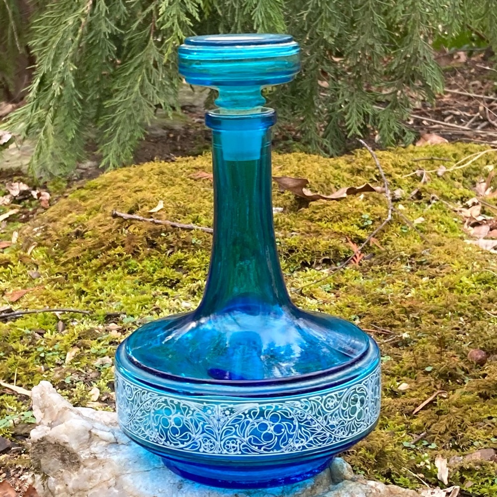 Beautiful Vintage Belgium Decanter!